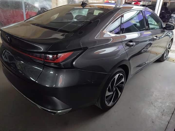 Фото 3 - Changan Raeton Plus