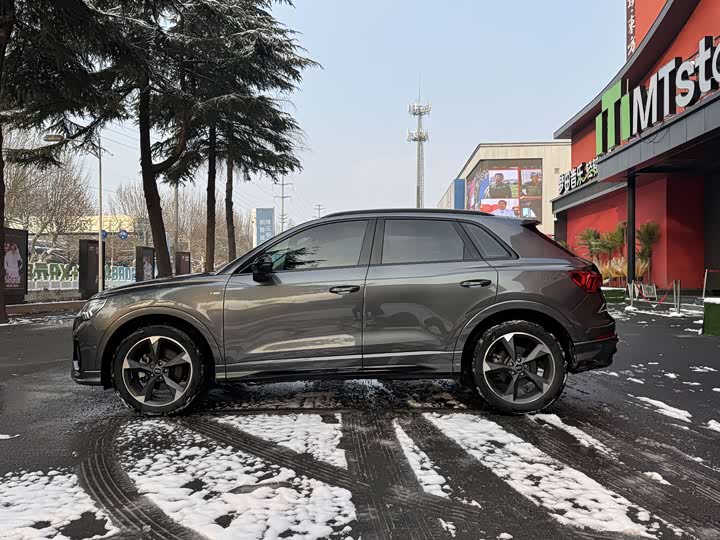 Фото 7 - Audi Q3