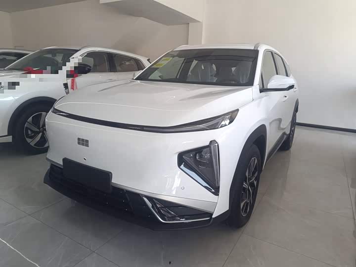 Фото 1 - Geely Galaxy L7