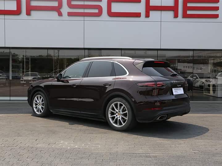 Фото 4 - Porsche Cayenne