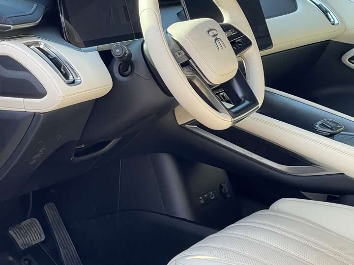 Фото 5 - BYD Song L