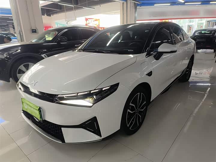 Фото 2 - XPeng P5