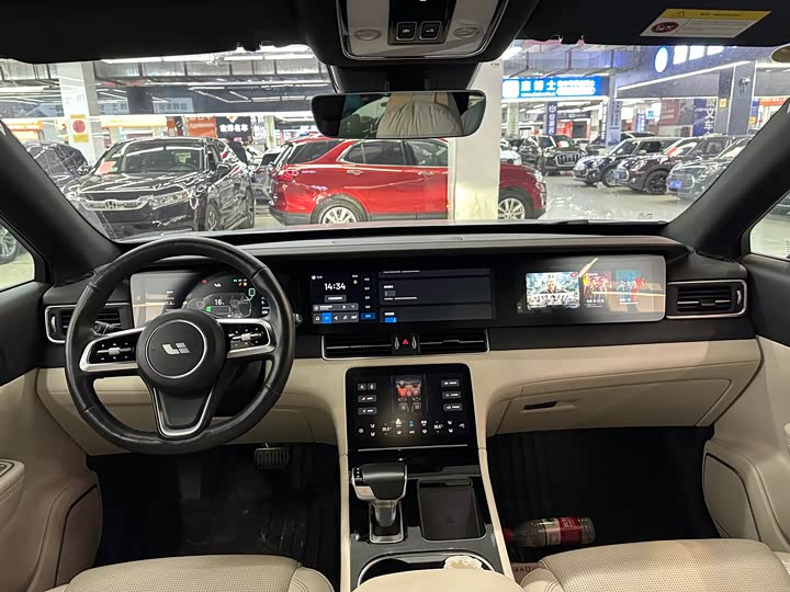 Фото 8 - LiXiang One