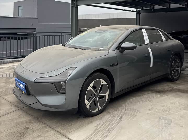 Фото 1 - XPeng Mona M03