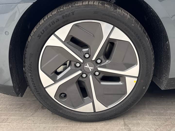 Фото 4 - XPeng Mona M03