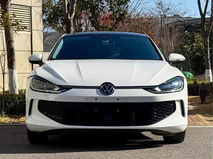 Фото 3 - Volkswagen Lamando L