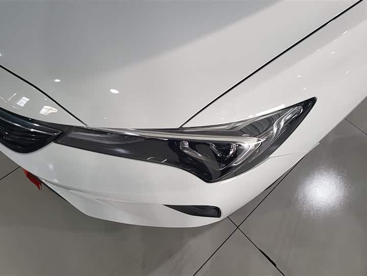 Фото 5 - Buick Verano