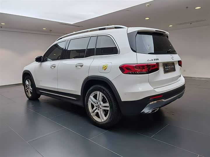 Фото 5 - Mercedes-Benz GLB-Class