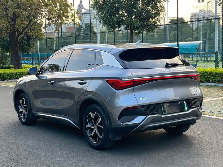 Фото 5 - BYD Yuan Plus