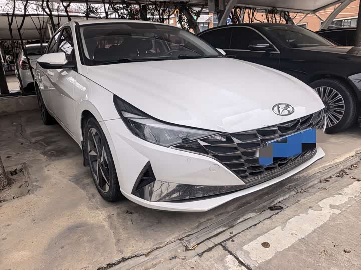 Фото 3 - Hyundai Elantra N line