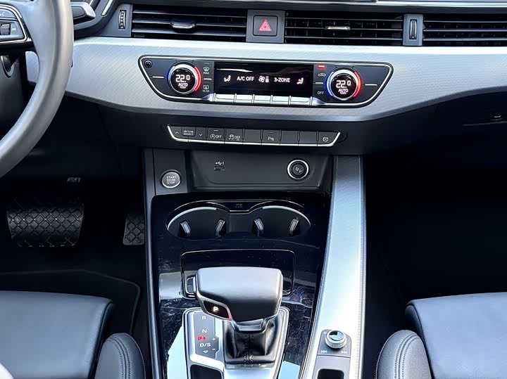 Фото 8 - Audi A5