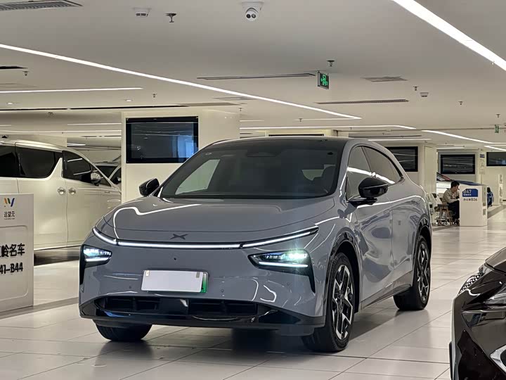 Фото 1 - XPeng G7