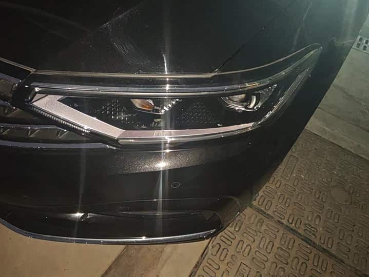 Фото 5 - Volkswagen Magotan