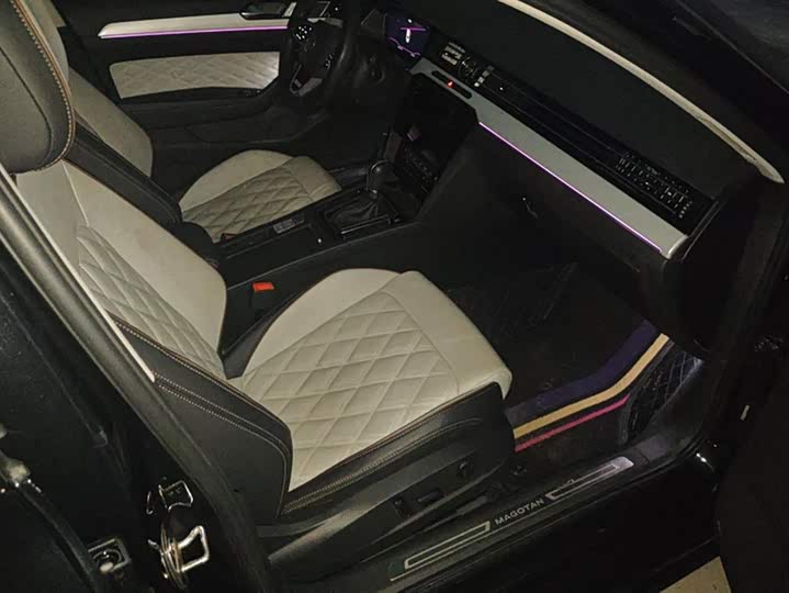 Фото 8 - Volkswagen Magotan