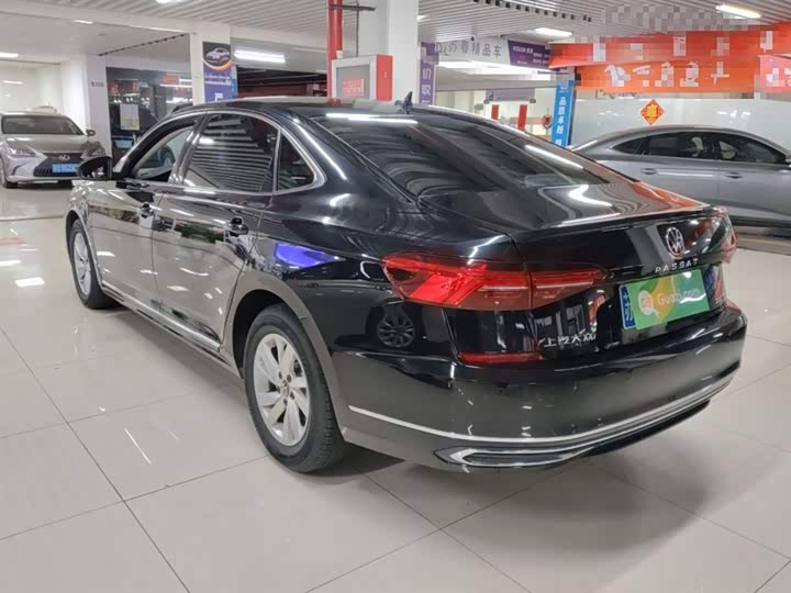 Фото 5 - Volkswagen Passat
