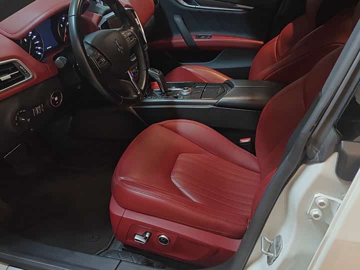 Фото 6 - Maserati Ghibli