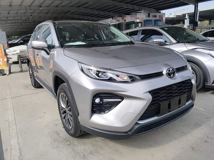 Фото 4 - Toyota Wildlander