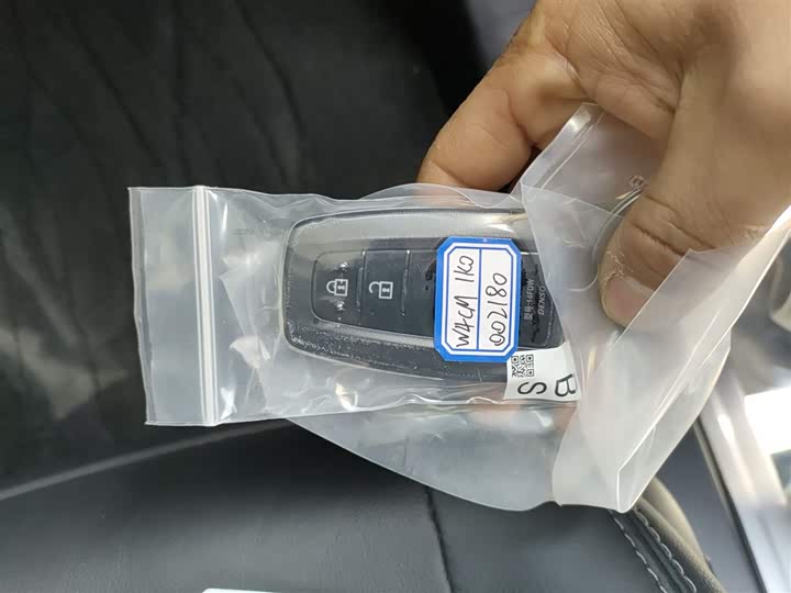 Фото 9 - Toyota Wildlander