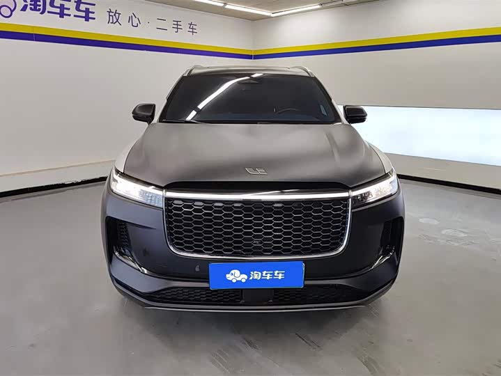 Фото 2 - LiXiang One