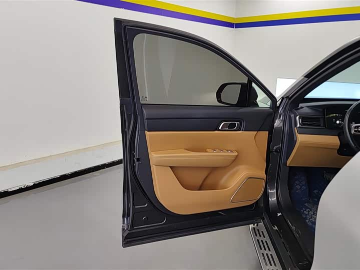 Фото 7 - LiXiang One