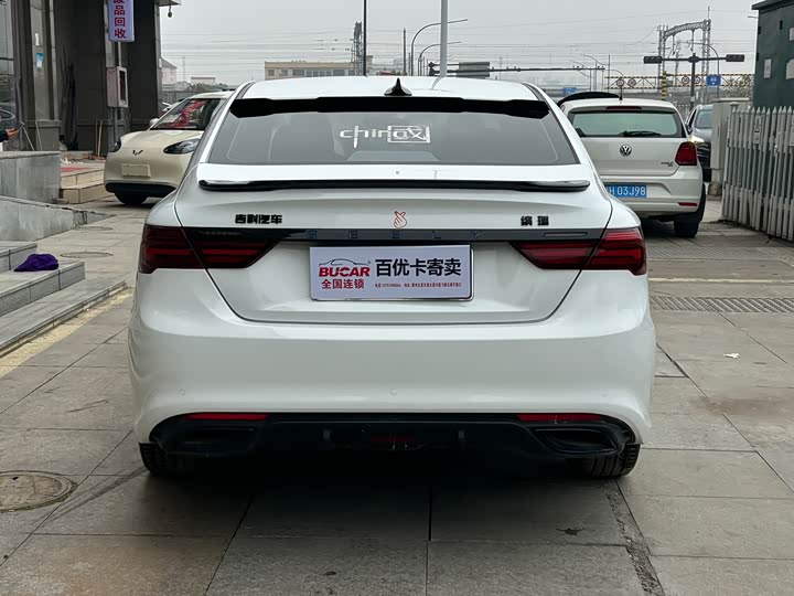 Фото 5 - Geely Binrui