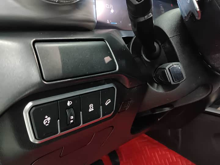 Фото 9 - Tank 300