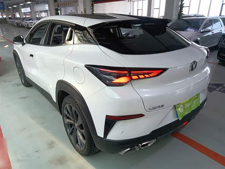 Фото 5 - Changan UNI-T