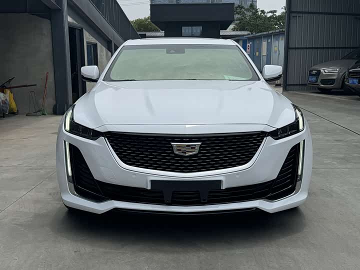 Фото 3 - Cadillac CT5
