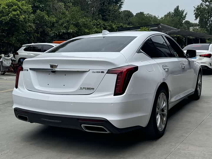 Фото 6 - Cadillac CT5