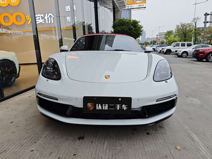 Фото 2 - Porsche 718