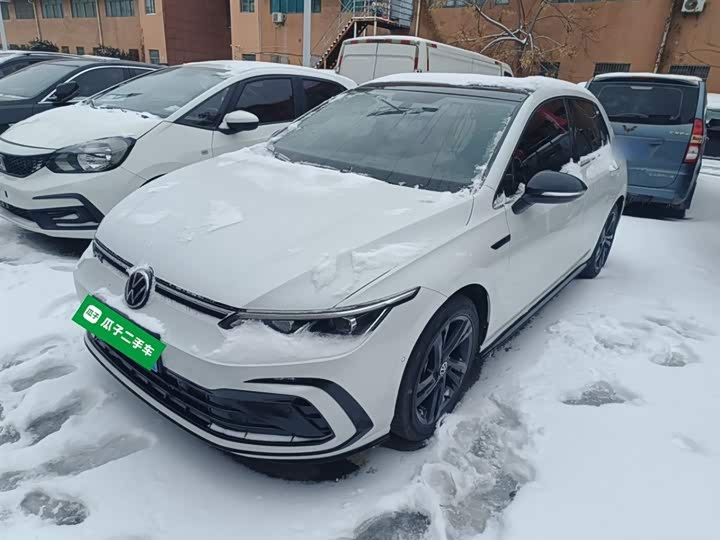 Фото 2 - Volkswagen Golf