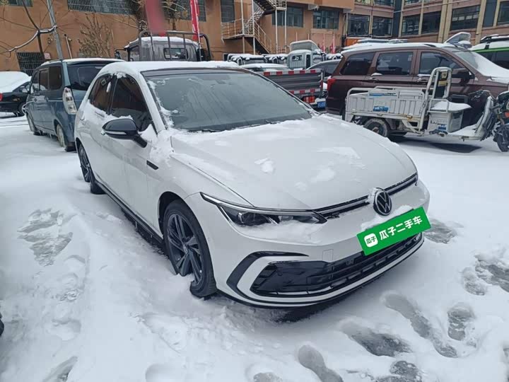 Фото 4 - Volkswagen Golf