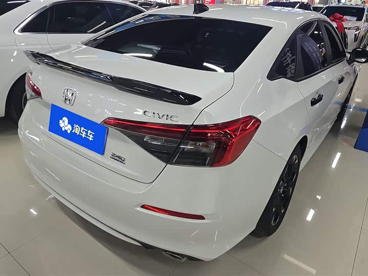 Фото 3 - Honda Civic