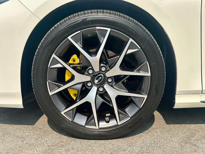 Фото 5 - GAC Trumpchi Empow R