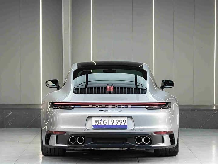 Фото 8 - Porsche 911