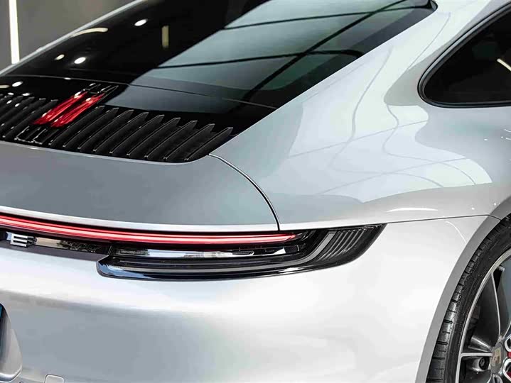 Фото 9 - Porsche 911