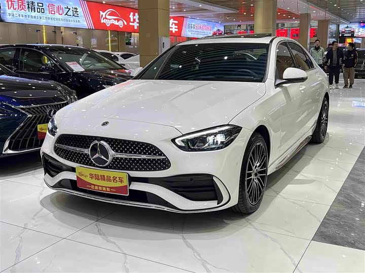 Фото 1 - Mercedes-Benz C-Class