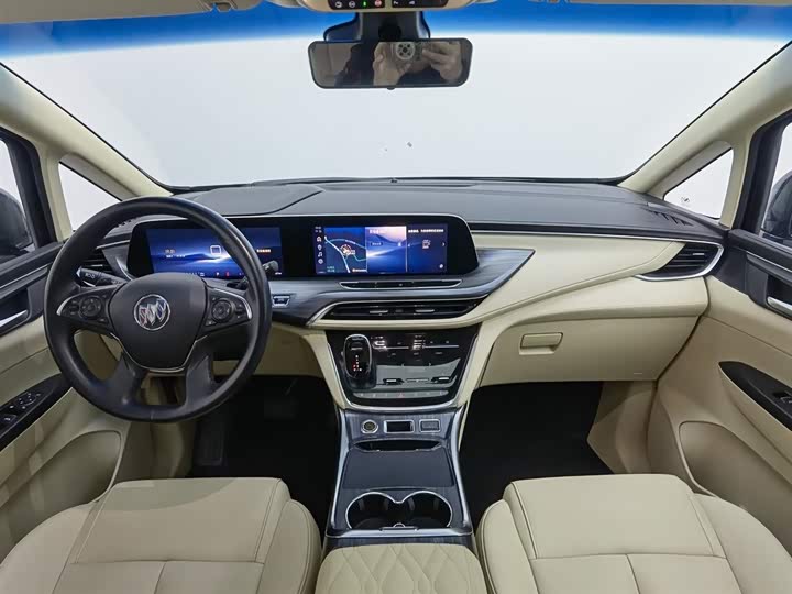 Фото 5 - Buick GL8 ES