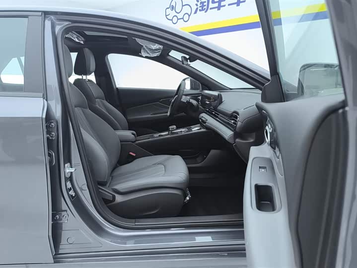 Фото 8 - GAC Trumpchi Empow R