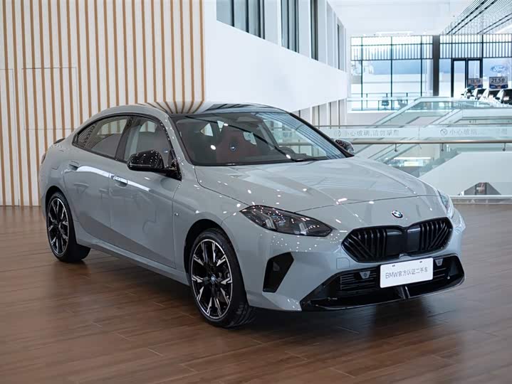 Фото 3 - BMW 2 Series