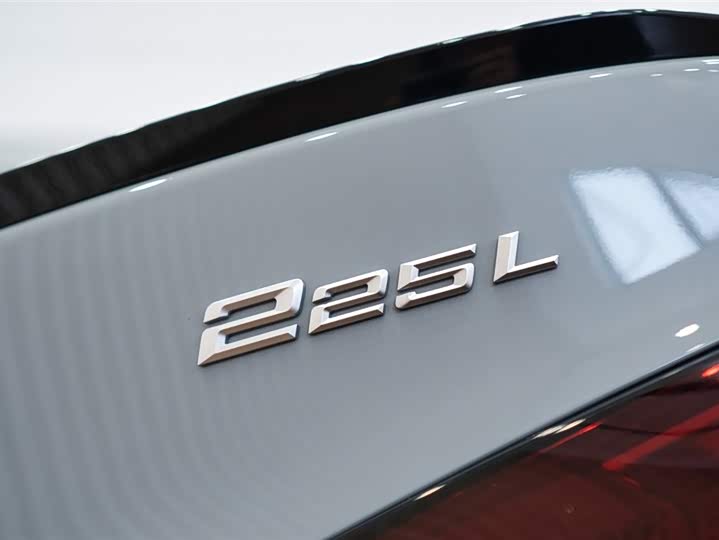 Фото 9 - BMW 2 Series