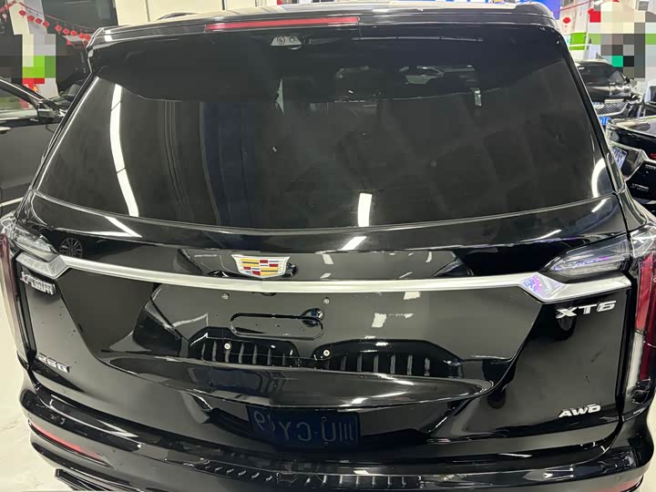 Фото 5 - Cadillac XT6