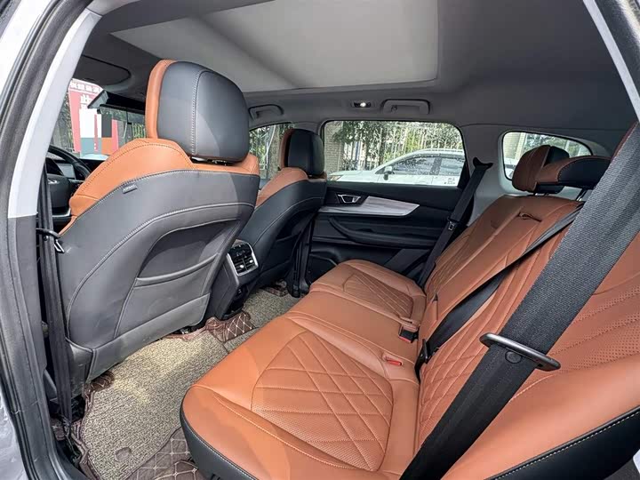 Фото 6 - Chery Tiggo 8