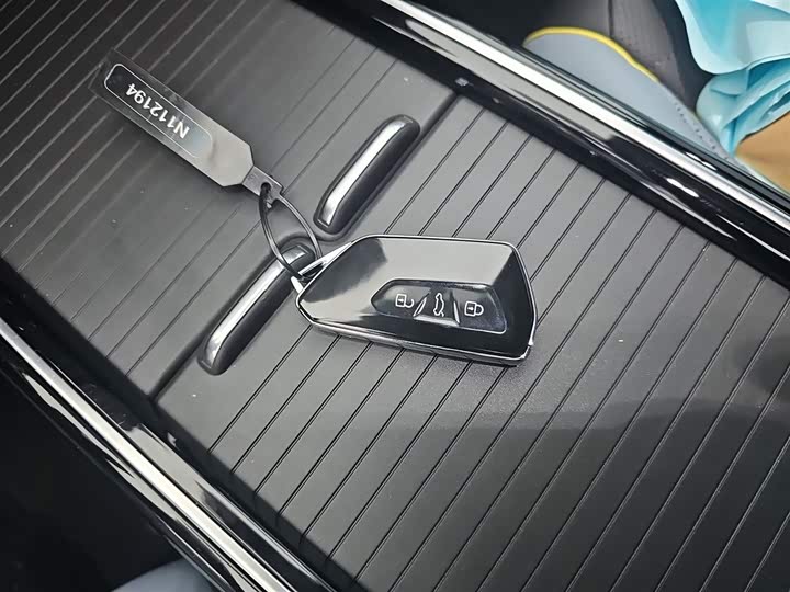 Фото 9 - Volkswagen ID.4 X