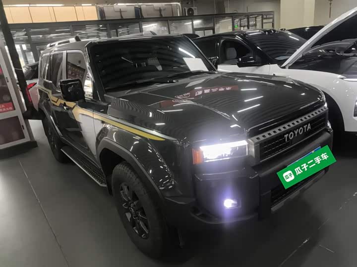 Фото 4 - Toyota Prado