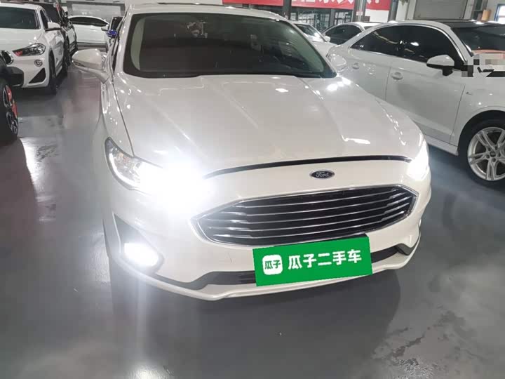 Фото 3 - Ford Mondeo