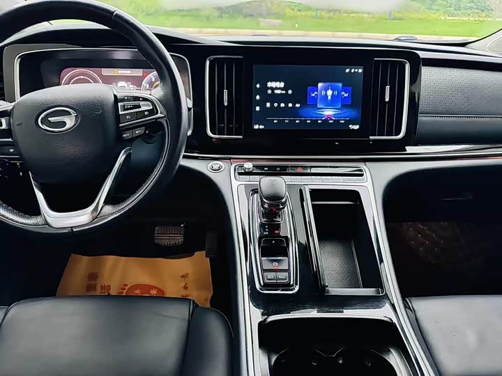 Фото 5 - GAC Trumpchi M8