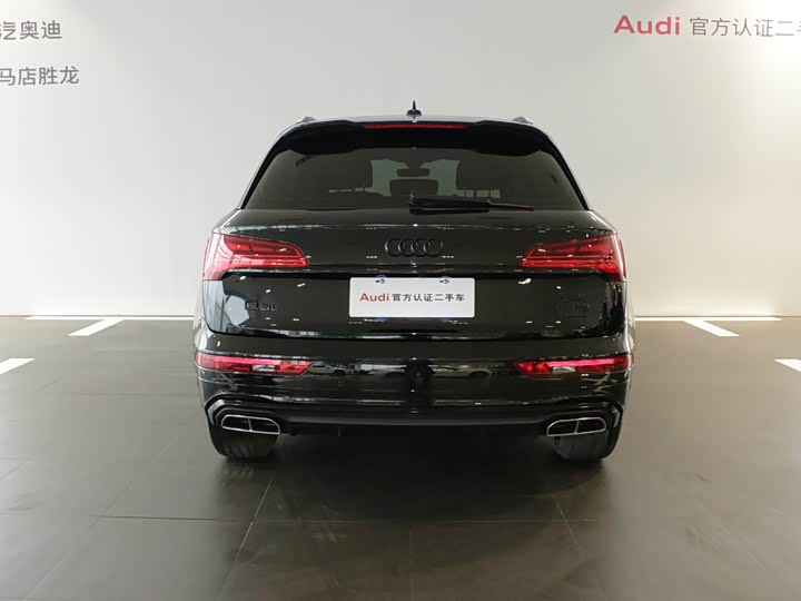 Фото 5 - Audi Q5L