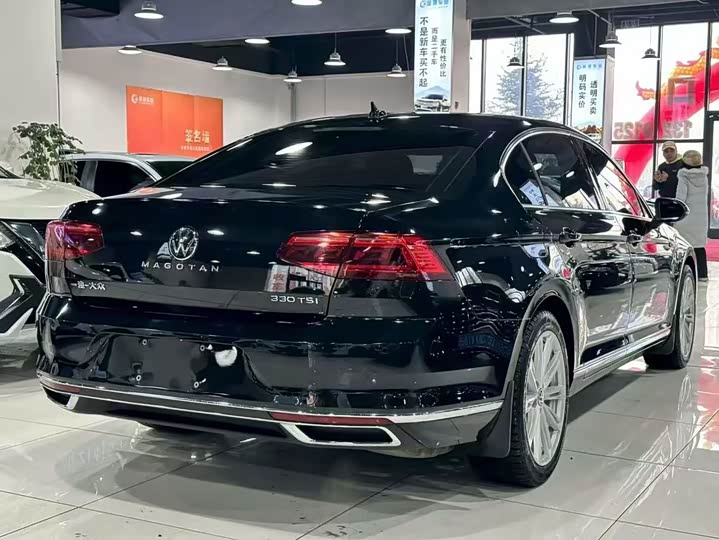 Фото 7 - Volkswagen Magotan