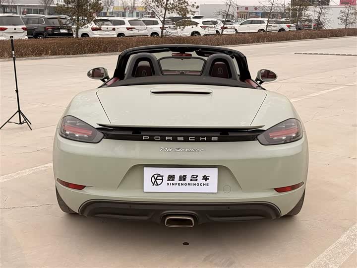 Фото 6 - Porsche 718